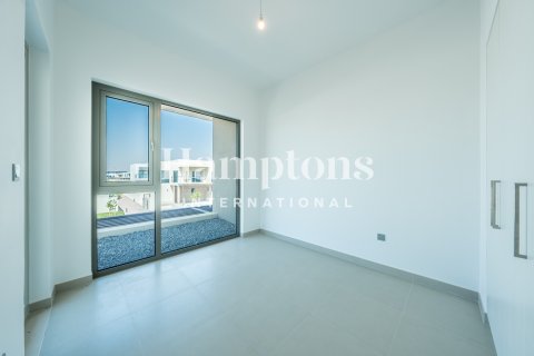 Снять в аренду таунхаус в Arabian Ranches 2, Дубай: 4 спальни, 273.68945091м², № 77375 - фото 25