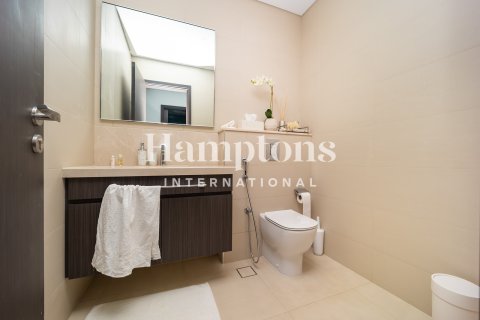 Снять в аренду квартиру в Downtown Views, Даунтаун Дубай (Даунтаун Бурдж Дубай), Дубай: 3 спальни, 164.27015557м², № 77380 - фото 10