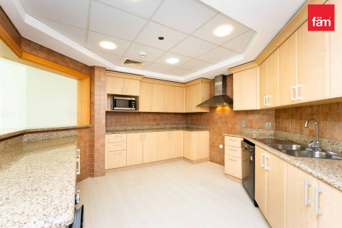 Appartement à Palm Jumeirah, Dubai, 3 chambres, 202.7 m², № 23779 - photo 15