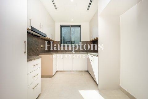 Villa in Arabian Ranches 3, Dubai 4 bedrooms, 455.99951102 sq.m. № 89744 - photo 4