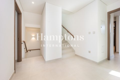 Villa in Arabian Ranches 3, Dubai 4 bedrooms, 455.99951102 sq.m. № 89744 - photo 5