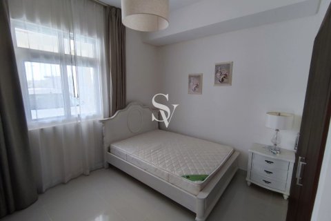 Купить таунхаус в DAMAC Hills (Akoya by DAMAC), Дубай: 4 спальни, 175м², № 99854 - фото 3