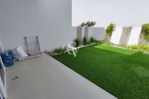 Купить таунхаус в DAMAC Hills (Akoya by DAMAC), Дубай: 4 спальни, 175м², № 99854 - фото 7