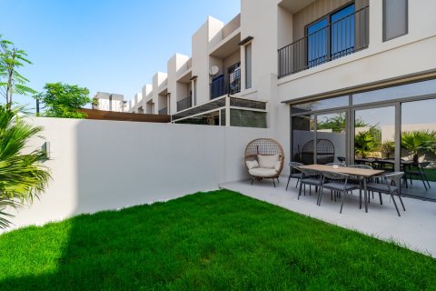 Maison de ville à Dubai, 2 chambres, 170 m², № 100351 - photo 18
