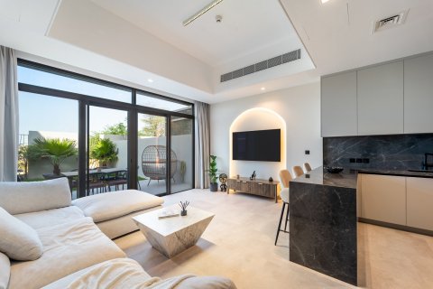 Maison de ville à Dubai, 2 chambres, 170 m², № 100351