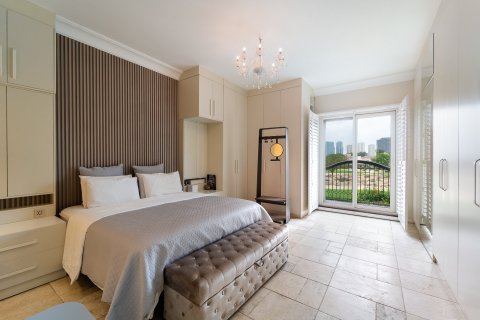 Villa à Dubai Sports City, Dubai, 5 chambres, 542 m², № 100347 - photo 19