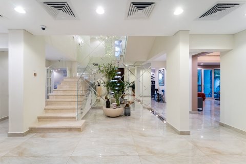Villa à Dubai Sports City, Dubai, 5 chambres, 542 m², № 100347 - photo 6