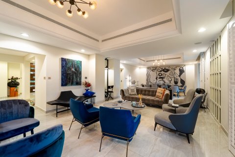 Villa à Dubai Sports City, Dubai, 5 chambres, 542 m², № 100347 - photo 10