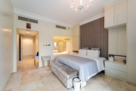 Villa à Dubai Sports City, Dubai, 5 chambres, 542 m², № 100347 - photo 20