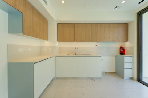 Villa in Dubai South (Dubai World Central), Dubai 3 bedrooms, 141 sq.m. № 100343 - photo 3