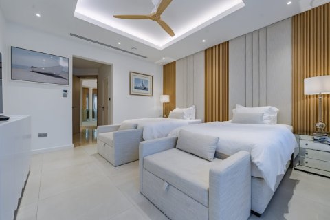 Villa en Palm Jumeirah, Dubai, 5 dormitorios, 507 m², № 100352 - foto 9