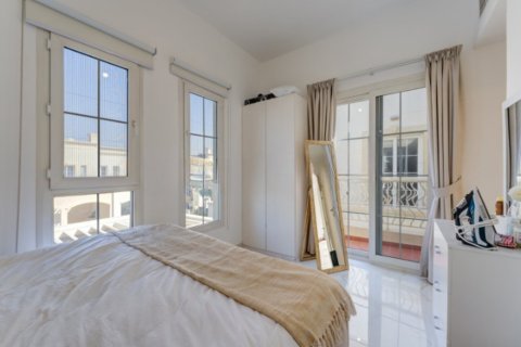 Villa à Dubai, 2 chambres, 173 m², № 100342 - photo 4