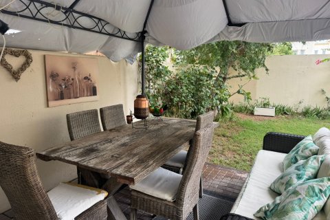 Villa à Dubai, 2 chambres, 173 m², № 100342 - photo 11