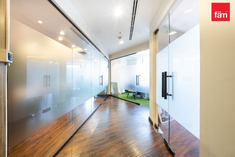 Bureau à Business Bay, Dubai, 174.8 m², № 118848 - photo 19