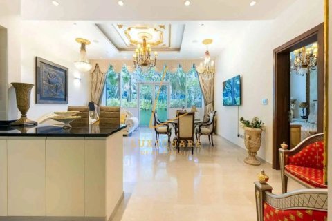 Apartment in Oceana, Palm Jumeirah, Dubai 1 bedroom, 175 sq.m. № 108782 - photo 22