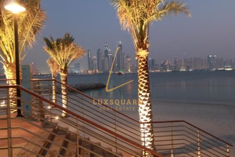 Apartment in Oceana, Palm Jumeirah, Dubai 1 bedroom, 175 sq.m. № 108782 - photo 3