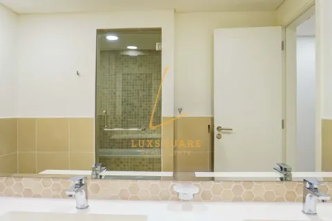 Apartment in Al Andalus, Jumeirah Golf Estates, Dubai 2 bedrooms, 127 sq.m. № 108785 - photo 6