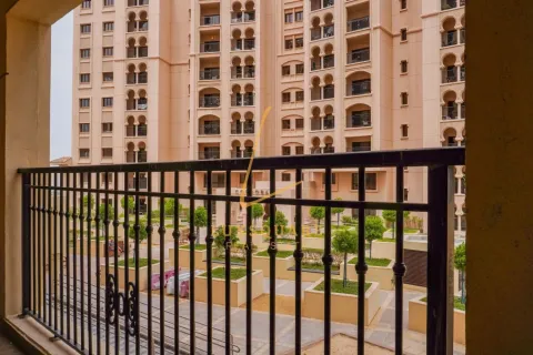 Apartment in Al Andalus, Jumeirah Golf Estates, Dubai 2 bedrooms, 127 sq.m. № 108785 - photo 4