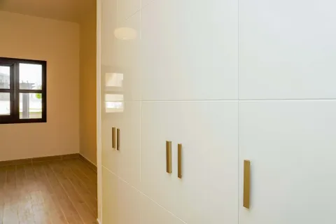 Apartment in Jumeirah Golf Estates, Dubai 3 bedrooms, 167 sq.m. № 108786 - photo 18
