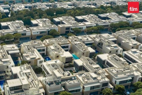 Apartment in Dubai 1 bedroom, 75.1 sq.m. № 52363 - photo 18
