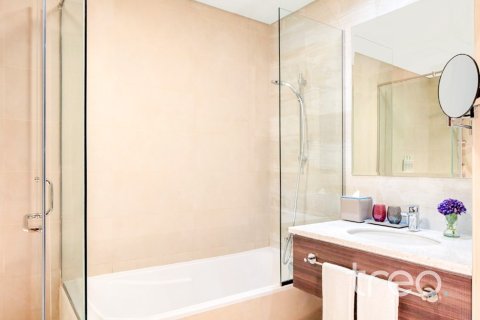 Снять в аренду квартиру в Дубай Марине, Дубай: 3 спальни, 209.96м², № 119835 - фото 28