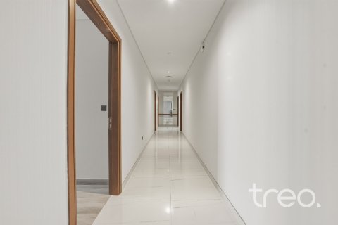 Снять в аренду квартиру в Дубай Марине, Дубай: 3 спальни, 209.96м², № 119835 - фото 9