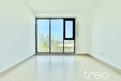 Снять в аренду виллу в Maple 3, Дубай Хилс Эстейт, Дубай: 4 спальни, 231.51м², № 119840 - фото 19