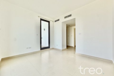 Снять в аренду виллу в Maple 3, Дубай Хилс Эстейт, Дубай: 4 спальни, 231.51м², № 119840 - фото 22