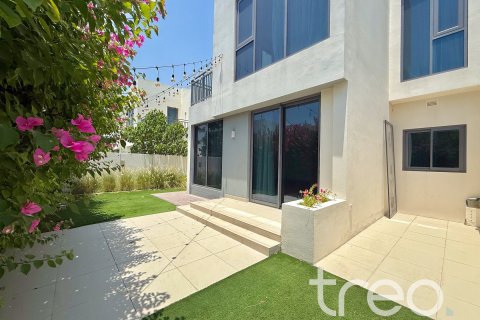 Townhouse in Maple 3, Dubai Hills Estate, Dubai 4 bedrooms, 269.79 sq.m. № 119838 - photo 3