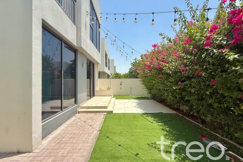 Townhouse in Maple 3, Dubai Hills Estate, Dubai 4 bedrooms, 269.79 sq.m. № 119838 - photo 2