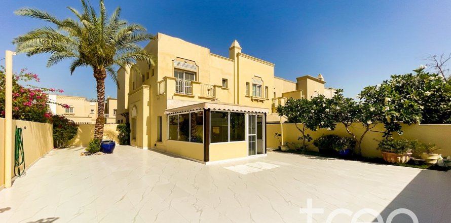 Вилла в The Springs, Дубай, 3 спальни, 208.66м², № 119837