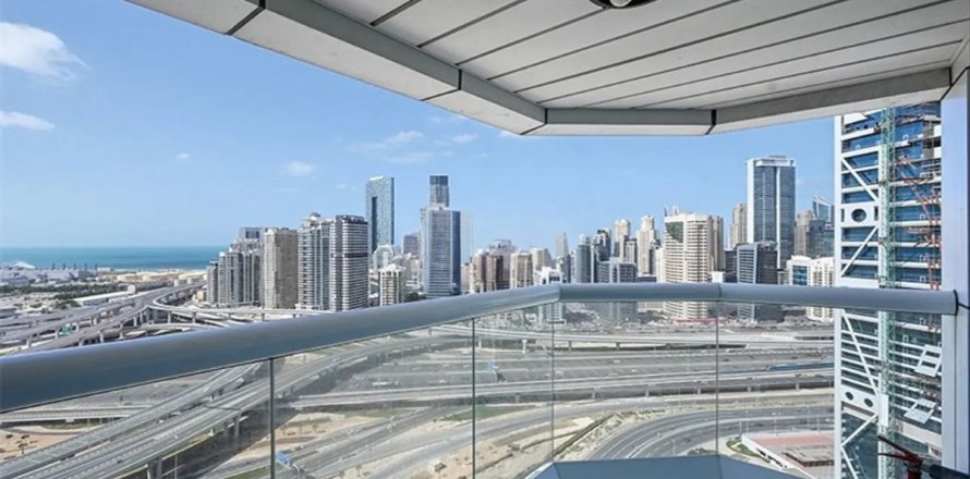 Appartement à Dubai, 2 chambres, 82.5 m², № 47643