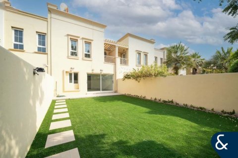 Villa à Springs 8, The Springs, Dubai, 3 chambres, 157 m², № 75106 - photo 3