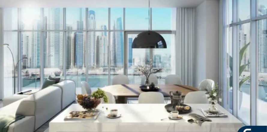 Apartamento en EMAAR Beachfront, Dubai Harbour, Dubai, 1 dormitorio, 69 m², № 75108