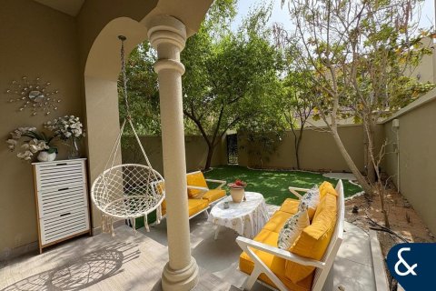 Купить виллу в Dubai Land, Дубай: 2 спальни, 137м², № 75116 - фото 7