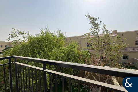 Купить виллу в Dubai Land, Дубай: 2 спальни, 137м², № 75116 - фото 11