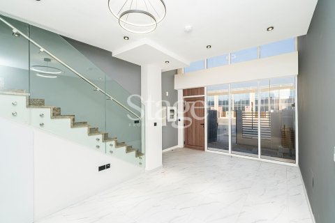 Villa à Rukan, Dubai, 1 chambre, 53 m², № 53896 - photo 4