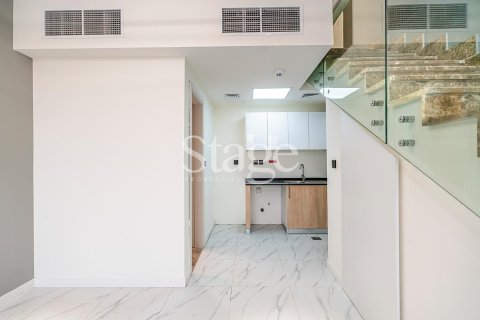 Villa à Rukan, Dubai, 1 chambre, 53 m², № 53896 - photo 6