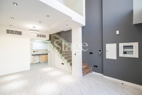 Villa à Rukan, Dubai, 1 chambre, 53 m², № 53896 - photo 2