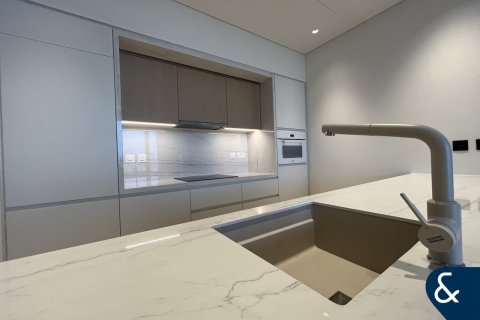 Apartment in Al Jaddaf, Dubai studio, 74 sq.m. № 88688 - photo 2