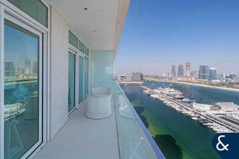 Снять в аренду квартиру в EMAAR Beachfront, Dubai Harbour, Дубай: 4 спальни, 252м², № 88687 - фото 19