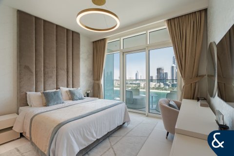 Снять в аренду квартиру в EMAAR Beachfront, Dubai Harbour, Дубай: 4 спальни, 252м², № 88687 - фото 17