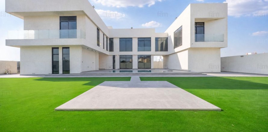 Villa in Al Barsha, Dubai 5 bedrooms, 1261.8 sq.m. № 141480