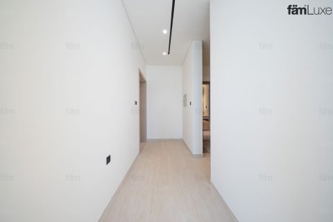 Villa in Al Barsha, Dubai 5 bedrooms, 1261.8 sq.m. № 141480 - photo 5