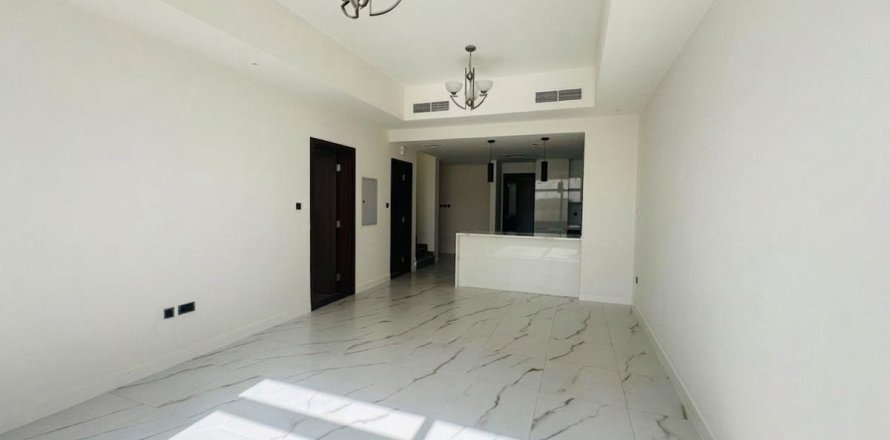 Townhouse in Dubai 4 bedrooms, 187.3 sq.m. № 135190