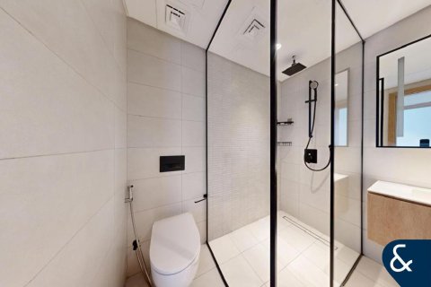 Apartment in Marquise Square Tower, Business Bay, Dubai 2 bedrooms, 142 sq.m. № 98649 - photo 19