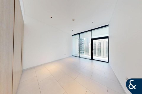 Apartment in Marquise Square Tower, Business Bay, Dubai 2 bedrooms, 142 sq.m. № 98649 - photo 20