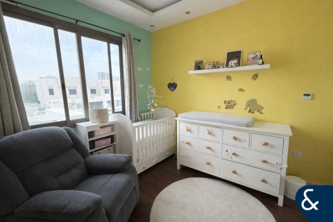 Adosado en Noor Townhouses, Town Square, Dubai, 3 dormitorios, 185 m², № 98658 - foto 11