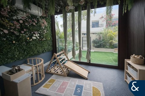 Adosado en Noor Townhouses, Town Square, Dubai, 3 dormitorios, 185 m², № 98658 - foto 7