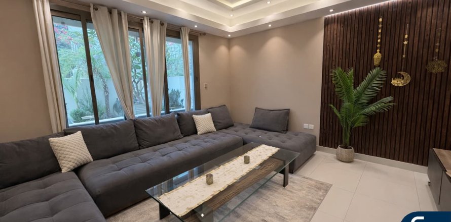 Adosado en Noor Townhouses, Town Square, Dubai, 3 dormitorios, 185 m², № 98658